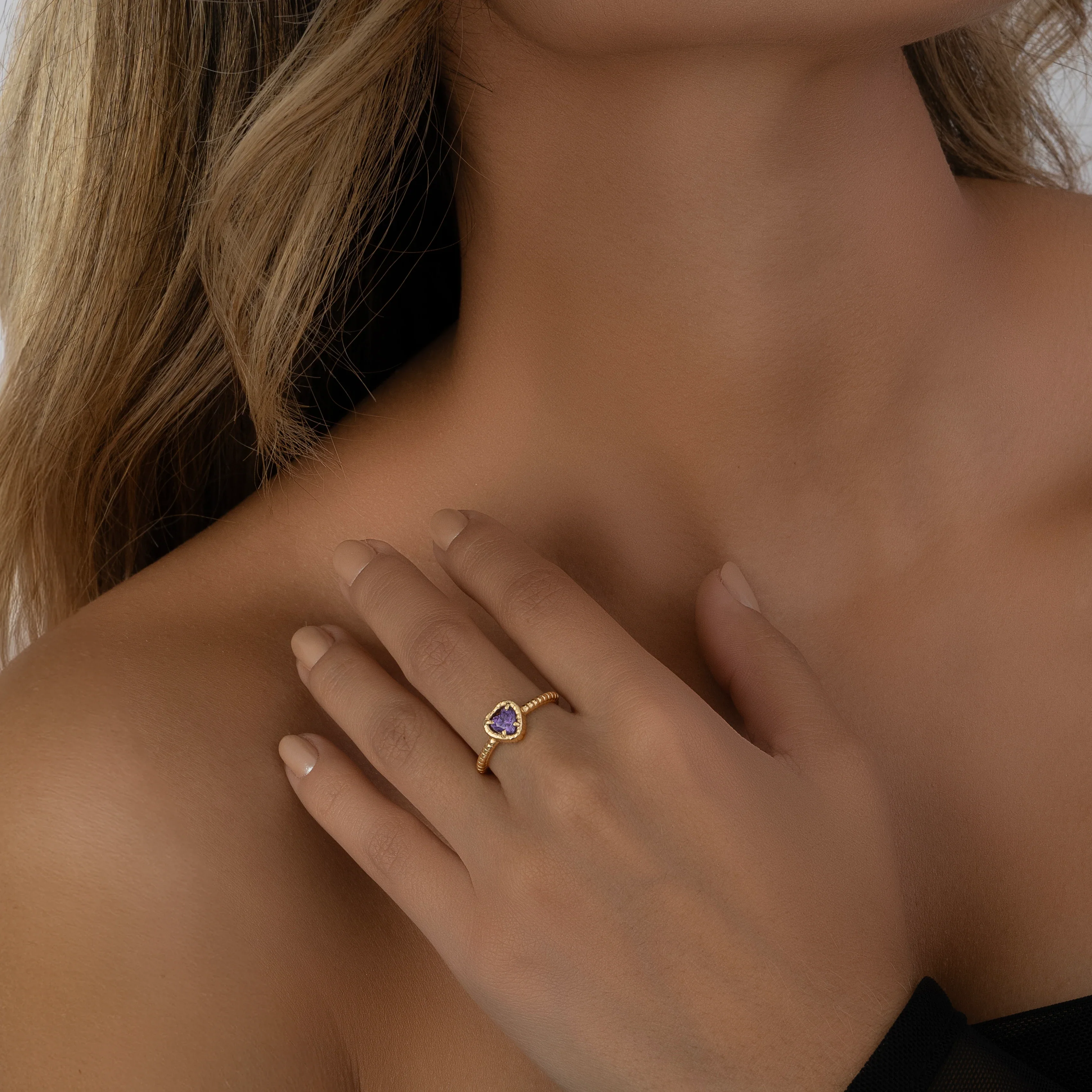 Anillo Corazon Morado Talla 6 3/4 - Image 2