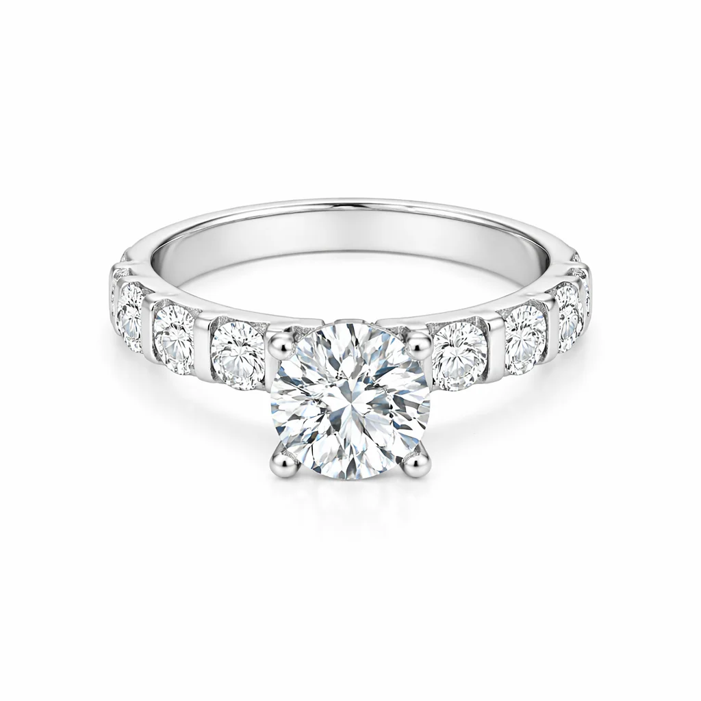 Anillo Solitario Corte Redondo con Banda Half Eternity