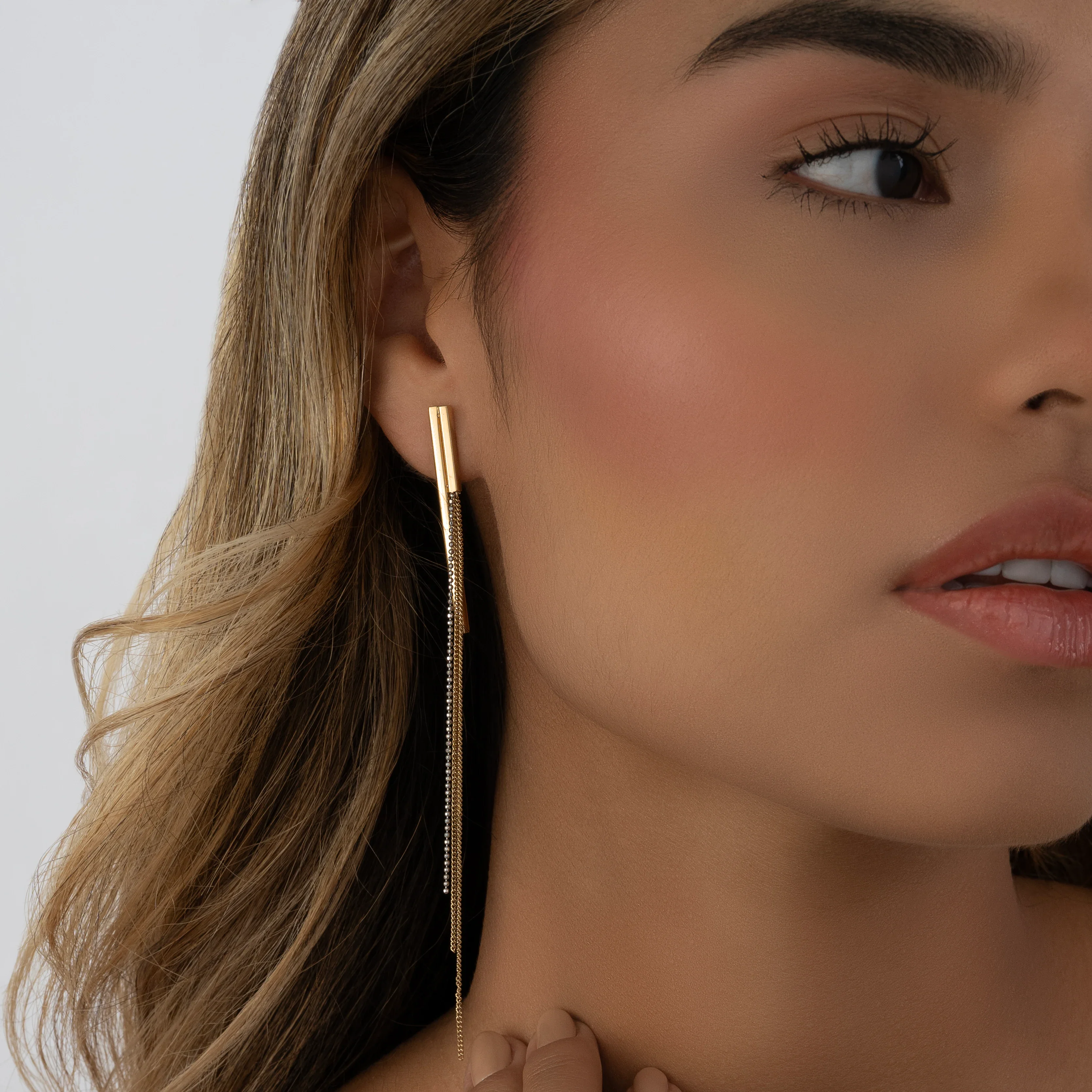 Aretes Colgantes Bicolor 11cm