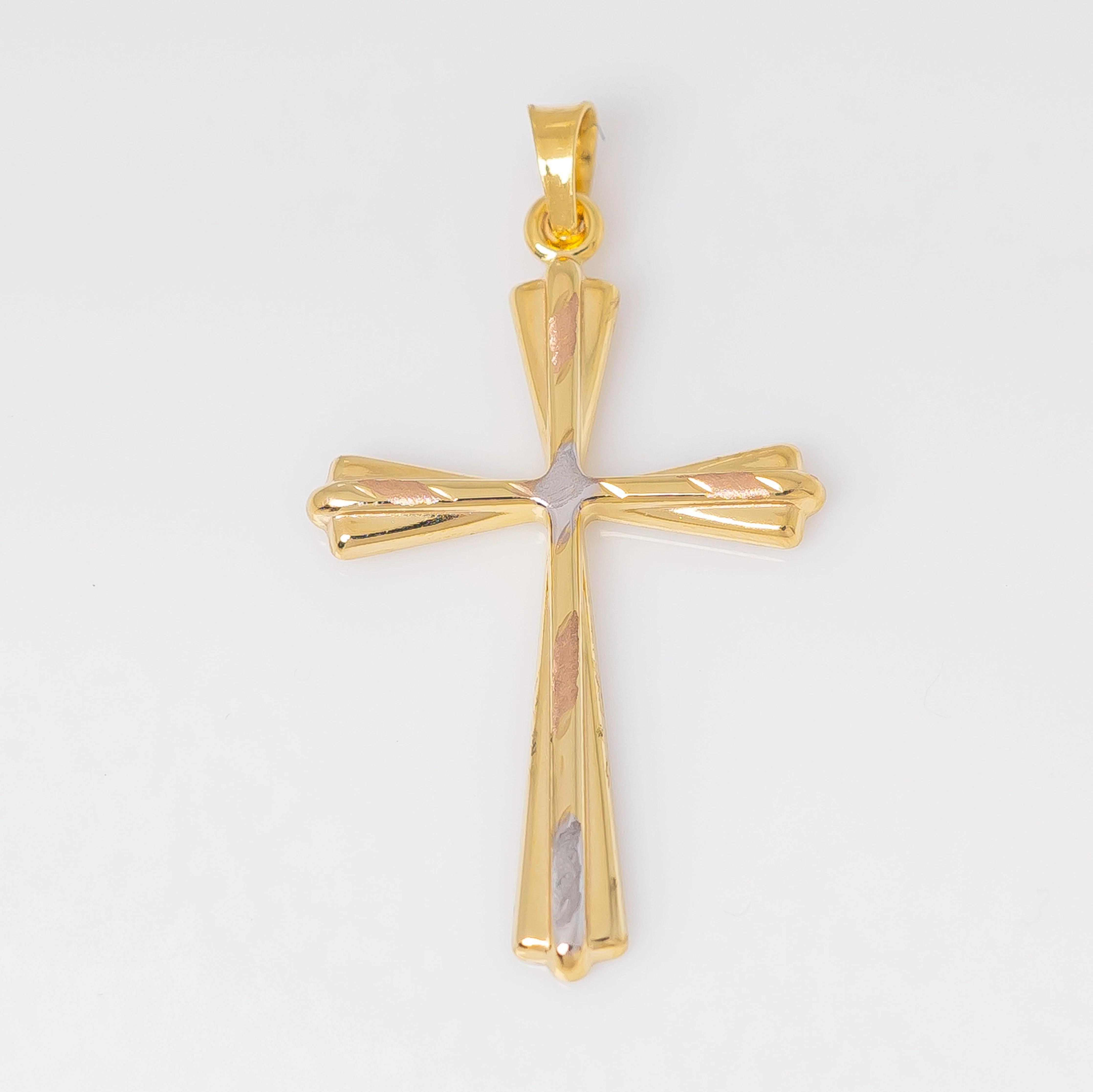 Dije Cruz Tres Oros 3.4cm